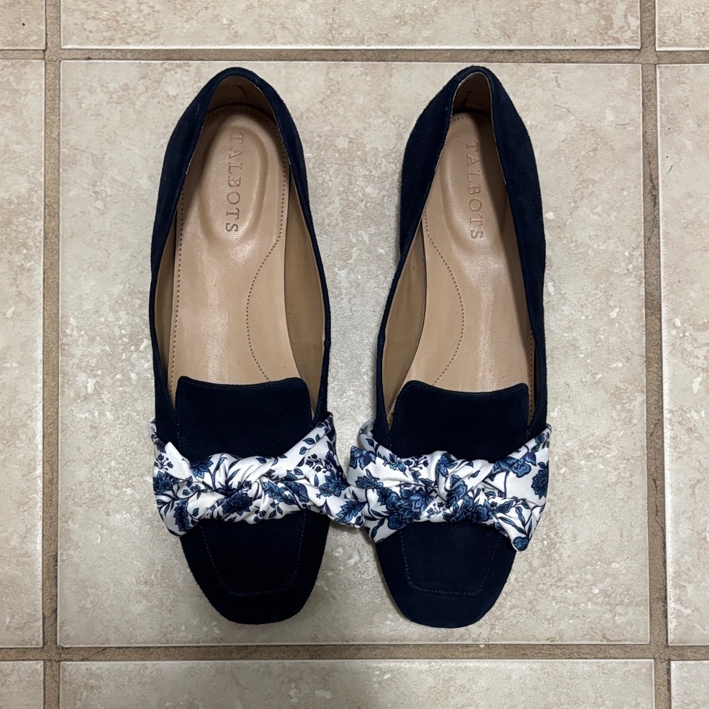 Talbots Navy Blue Suede Flats with Floral Bow